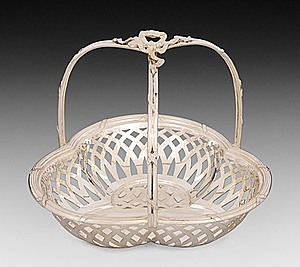 Schuler Auktionen AG - Wiener Henkelkörbchen