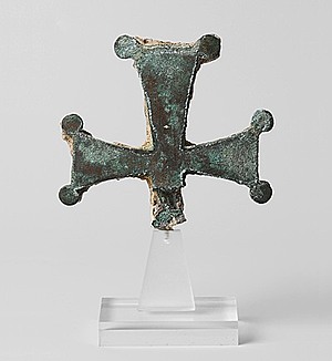 Schuler Auktionen AG - Fragment eines Segenskreuzes