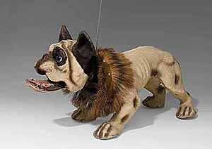 Schuler Auktionen AG - Ziehspielzeug "Französische Bulldogge"