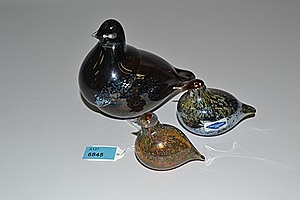Schuler Auktionen AG - 3 Tierfiguren: Vögel, Haparanda Glasbruk Sweden bzw. Nuutajärvi Wartsila Finland, 20.Jh.