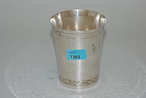 Schuler Auktionen AG - Becher