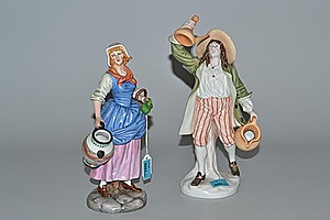 Schuler Auktionen AG - 2 Figuren: Wassertrinker und Bäuerin, Richard Ginori, 20.Jh.
