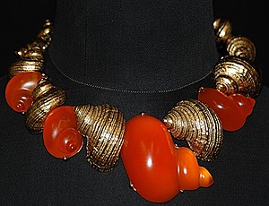 Schuler Auktionen AG - Christian Dior, Demi-Parüre