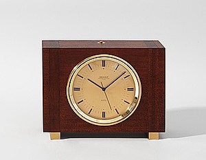 Schuler Auktionen AG - Tischuhr Arthur Imhof S.A.