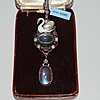 Schuler Auktionen AG - Jugendstil-Anhänger mit Kette