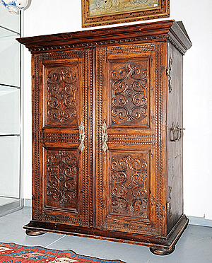 Schuler Auktionen AG - Münzschrank