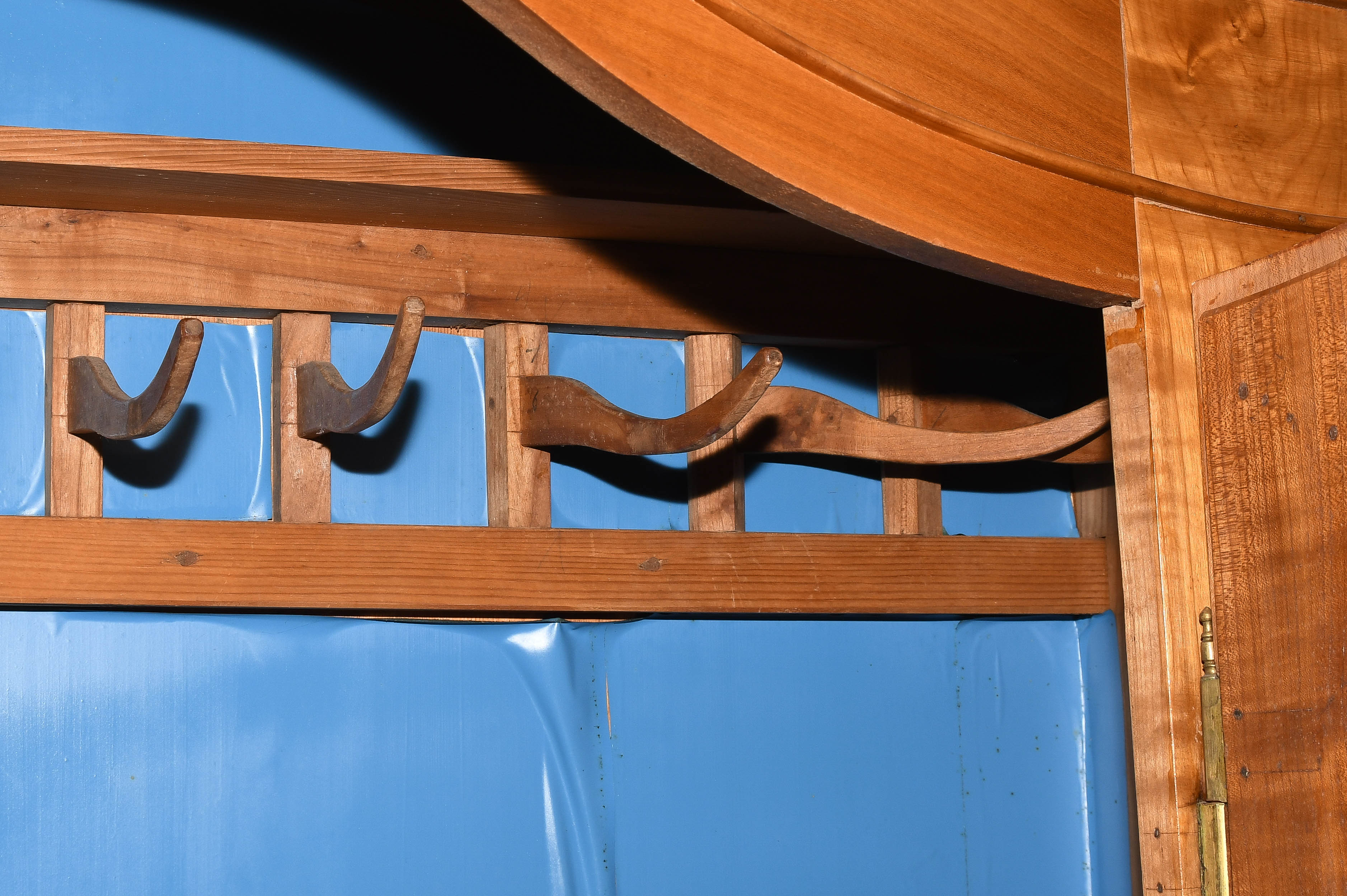 Schrank - Schuler Auktionen Zürich