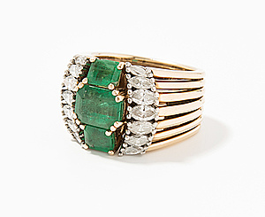 Schuler Auktionen AG - Smaragd-Diamant-Ring