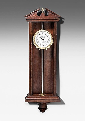 Schuler Auktionen AG - Sägeuhr T.W. Bazeley