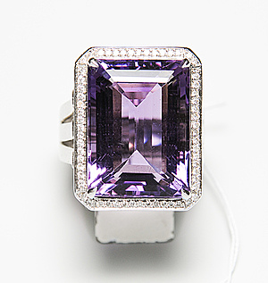 Schuler Auktionen AG - Amethyst-Brillant-Ring