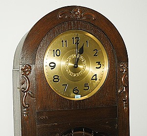 Schuler Auktionen AG - Standuhr