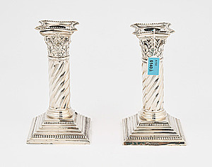 Schuler Auktionen AG - 1 Paar Kerzenstöcke