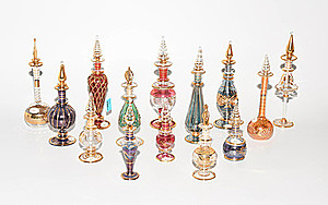 Schuler Auktionen AG - Lot: Serie aus 14 Flakons