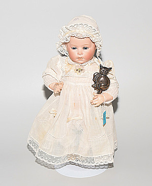 Schuler Auktionen AG - Swaine & Co-Babypuppe