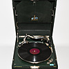 Schuler Auktionen AG - Paillard-Koffergrammophon