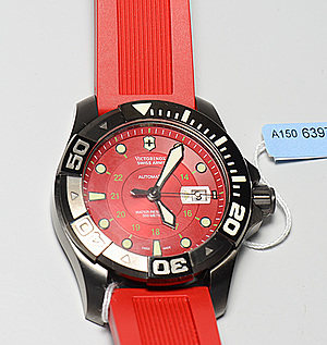 Schuler Auktionen AG - Victorinox Swiss Army Dive Master 500