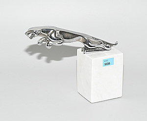 Schuler Auktionen AG - Jaguar-Kühlerfigur "Leaper"