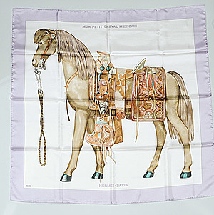 Schuler Auktionen AG - Hermès, Carré "Mon Petit Cheval Mexicain"