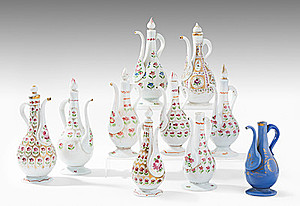 Schuler Auktionen AG - Lot: 10 Beykoz Kannen mit Stöpsel