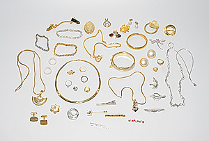 Schuler Auktionen AG - Lot: Modeschmuck