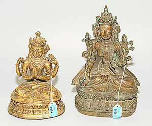 Schuler Auktionen AG - Lot: Zwei buddhistische Figuren