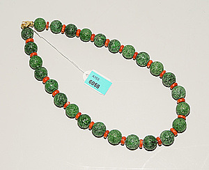 Schuler Auktionen AG - Jade-Collier