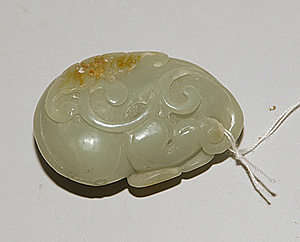 Schuler Auktionen AG - Jadeamulett