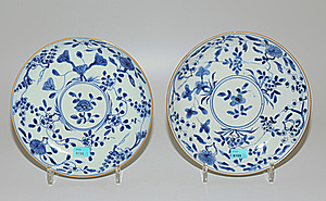 Schuler Auktionen AG - Ein Paar Teller