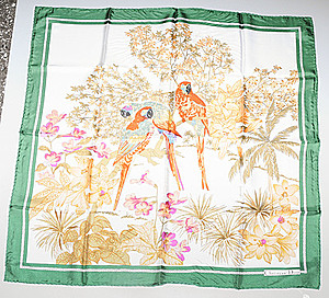 Schuler Auktionen AG - Zwei Foulards