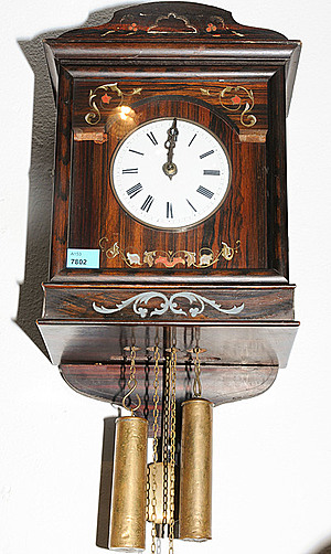 Schuler Auktionen AG - Wanduhr