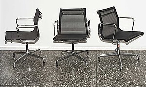 Schuler Auktionen AG - Charles & Ray Eames