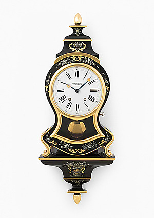 Schuler Auktionen AG - Sumiswalder Pendule mit Sockel