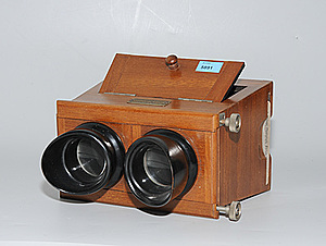 Schuler Auktionen AG - Hand-Stereobetrachter