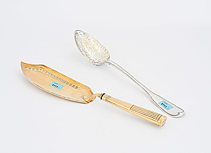 Schuler Auktionen AG - Lot: 2 Servierbestecke