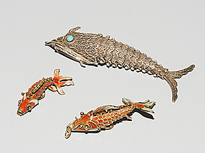Schuler Auktionen AG - Lot: 3 Fisch-Anhänger