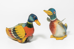 Schuler Auktionen AG - Lot: 2 Blechspielzeuge "Enten"