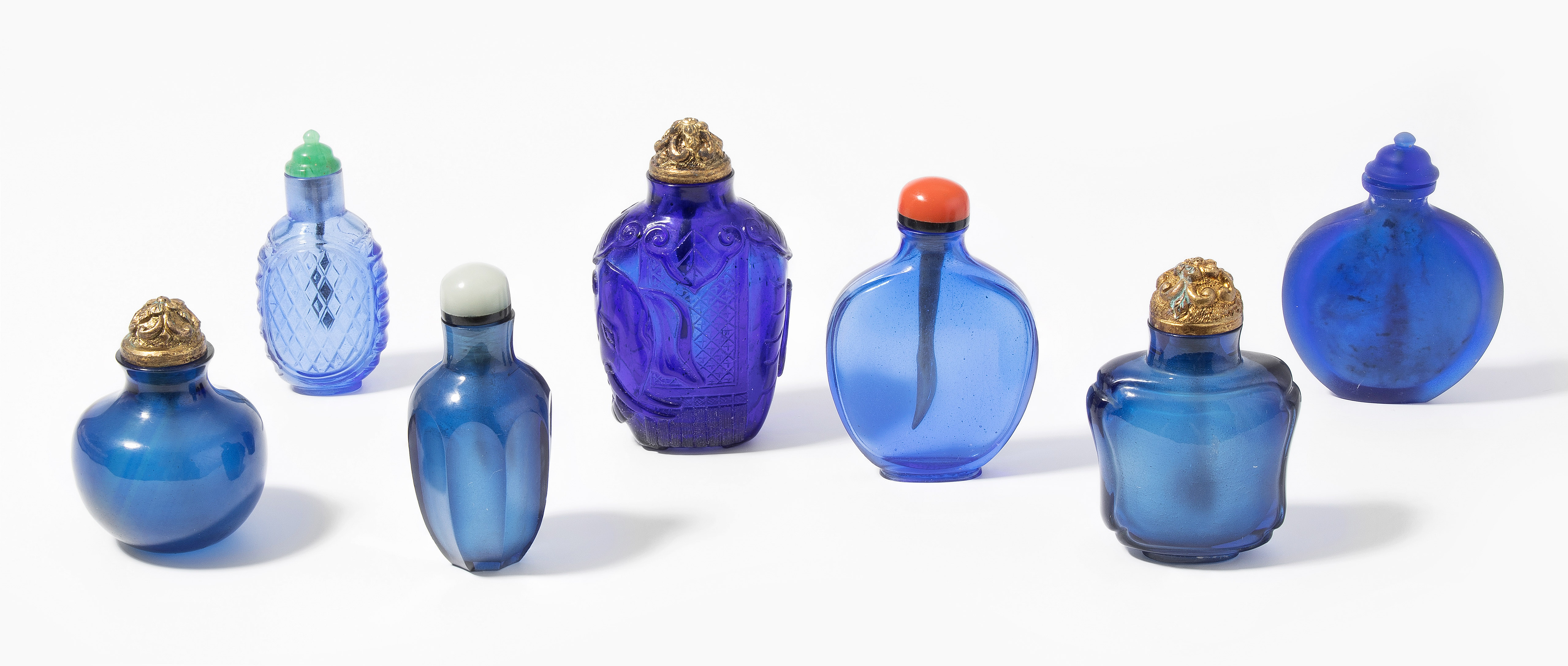 7 Glas Snuff Bottles