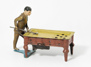 Schuler Auktionen AG - Kienberger-Figur "Billard-Spieler"