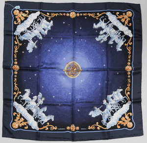Schuler Auktionen AG - Hermès, Foulard "Cosmos"