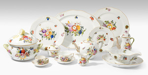 Schuler Auktionen AG - Herend, Tafel- und Kaffeeservice