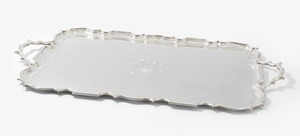 Schuler Auktionen AG - Grosses Henkeltablett