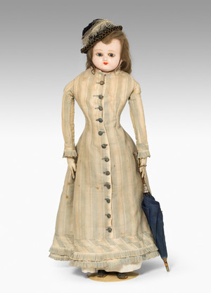 Schuler Auktionen AG - Grosse Puppe mit Wachskopf