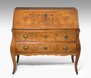 Schuler Auktionen AG - Schreibkommode