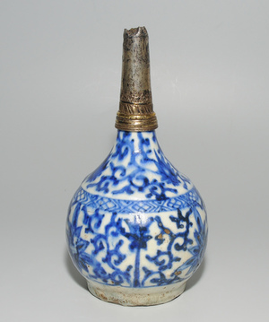 Schuler Auktionen AG - Fläschchen