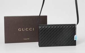 Schuler Auktionen AG - Gucci, Pochette