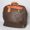 Schuler Auktionen AG - Louis Vuitton, Tasche "Evasion"