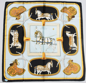 Schuler Auktionen AG - Hermès, Foulard "Grand Apparat"