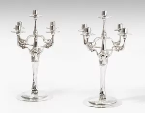 Schuler Auktionen AG - Friedrich Adler, 1 Paar Kandelaber