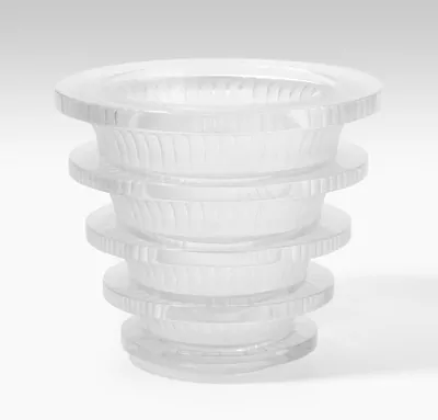 Schuler Auktionen AG - Lalique France, Vase "Chevreuse"
