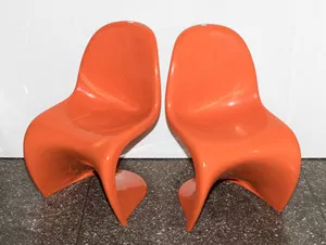 Schuler Auktionen AG - Verner Panton, 1 Paar Stühle "Panton Chair"